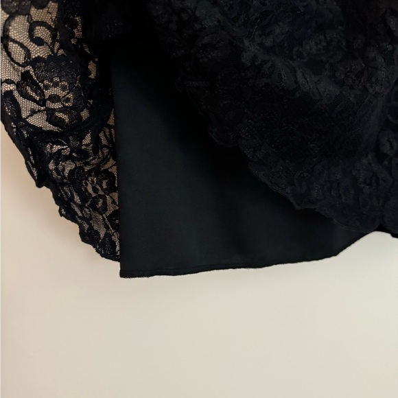 Elegant Black Lace Dress - Size Small. New, Never Worn! - Picture 6 of 10